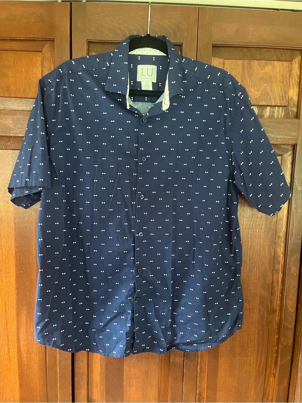 LU Navy Short-Sleeve Button-Down Shirt with White Micro Dot Print